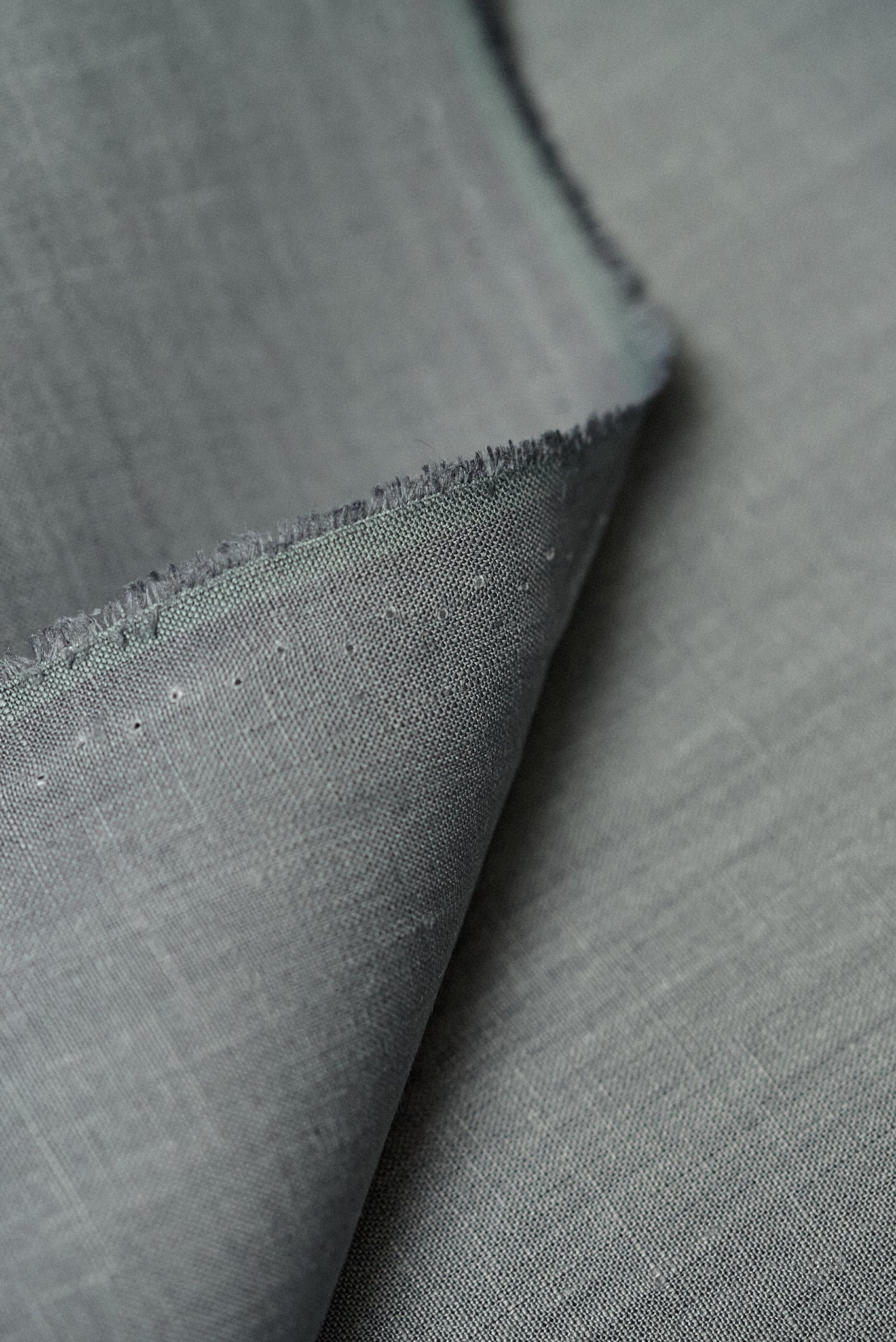 Pure Linen Fabric 5.5 oz/y² Pewter [LSP-L055]